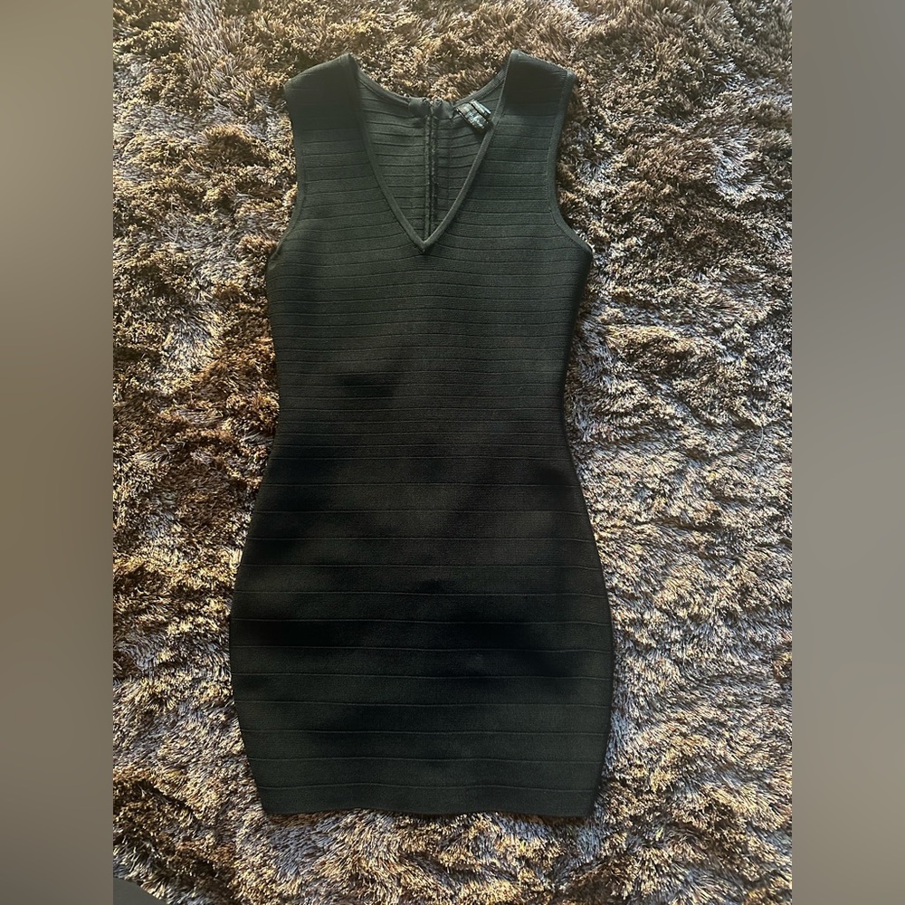 MARCIANO BY GUESS Black Dress XS Bodycon Sleeveless Strappy Fitted Great COND